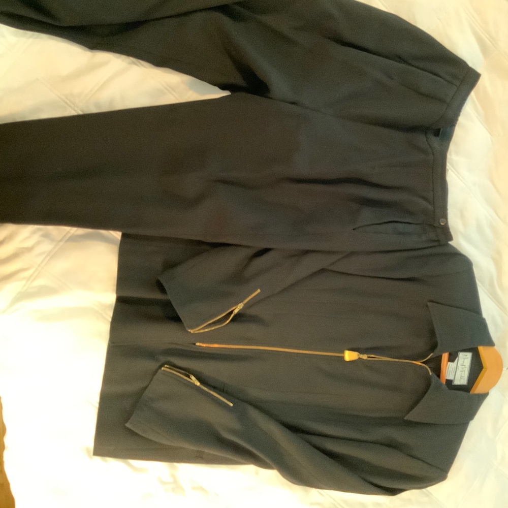 Gray/Green Pants Suit with zipper accents